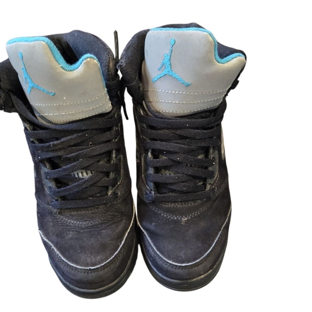Jordan Retros - Picture 5 of 5
